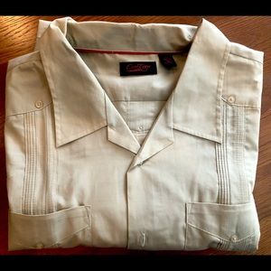 Contigo brand, beige color and size is XXL